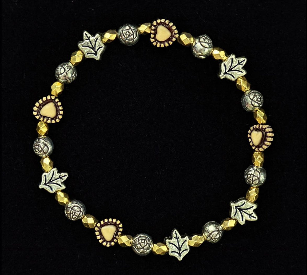 Fall Leaves & Hearts Beaded Bracelet