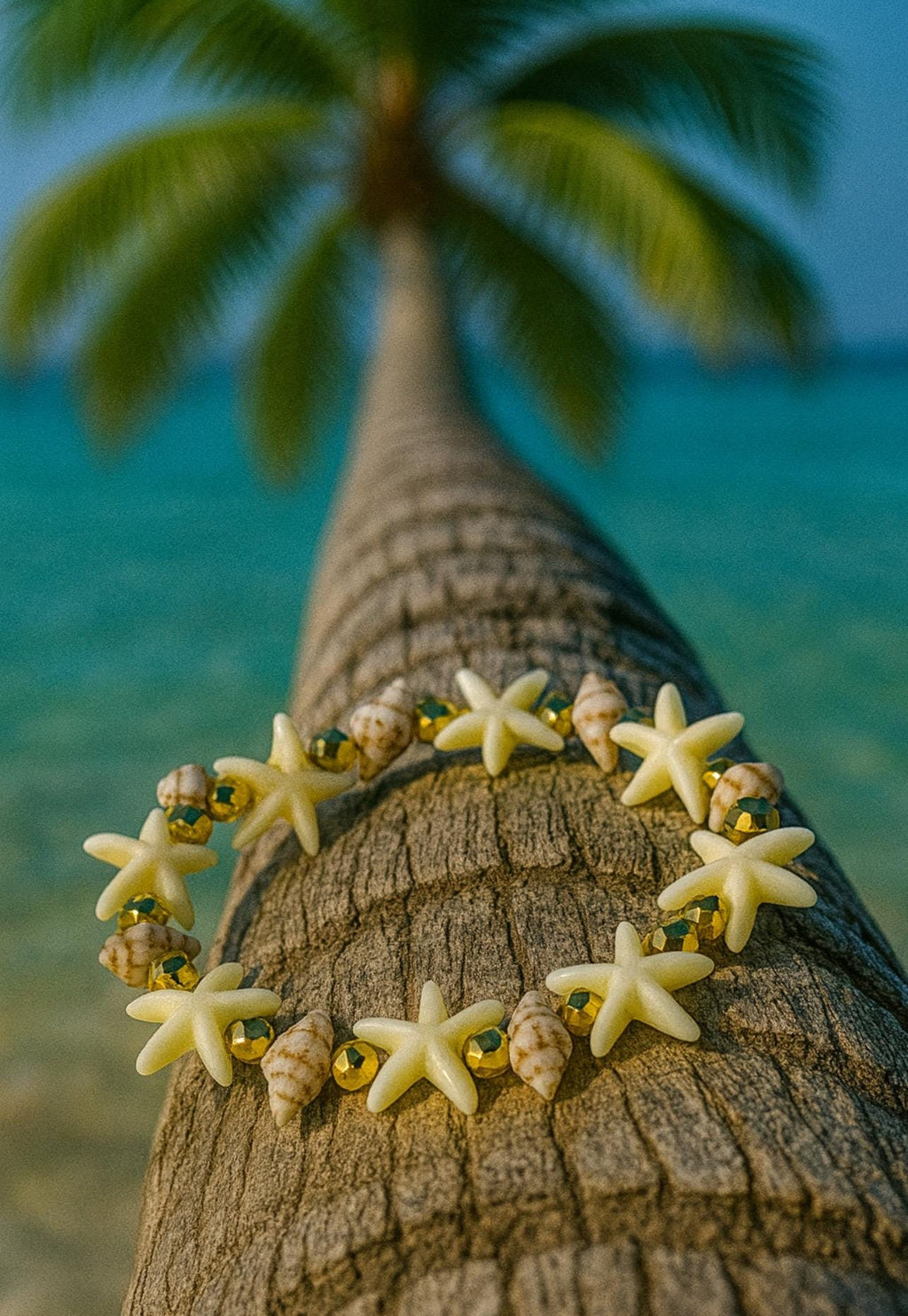 Shells and White Stars Bracelet with Gold Accent