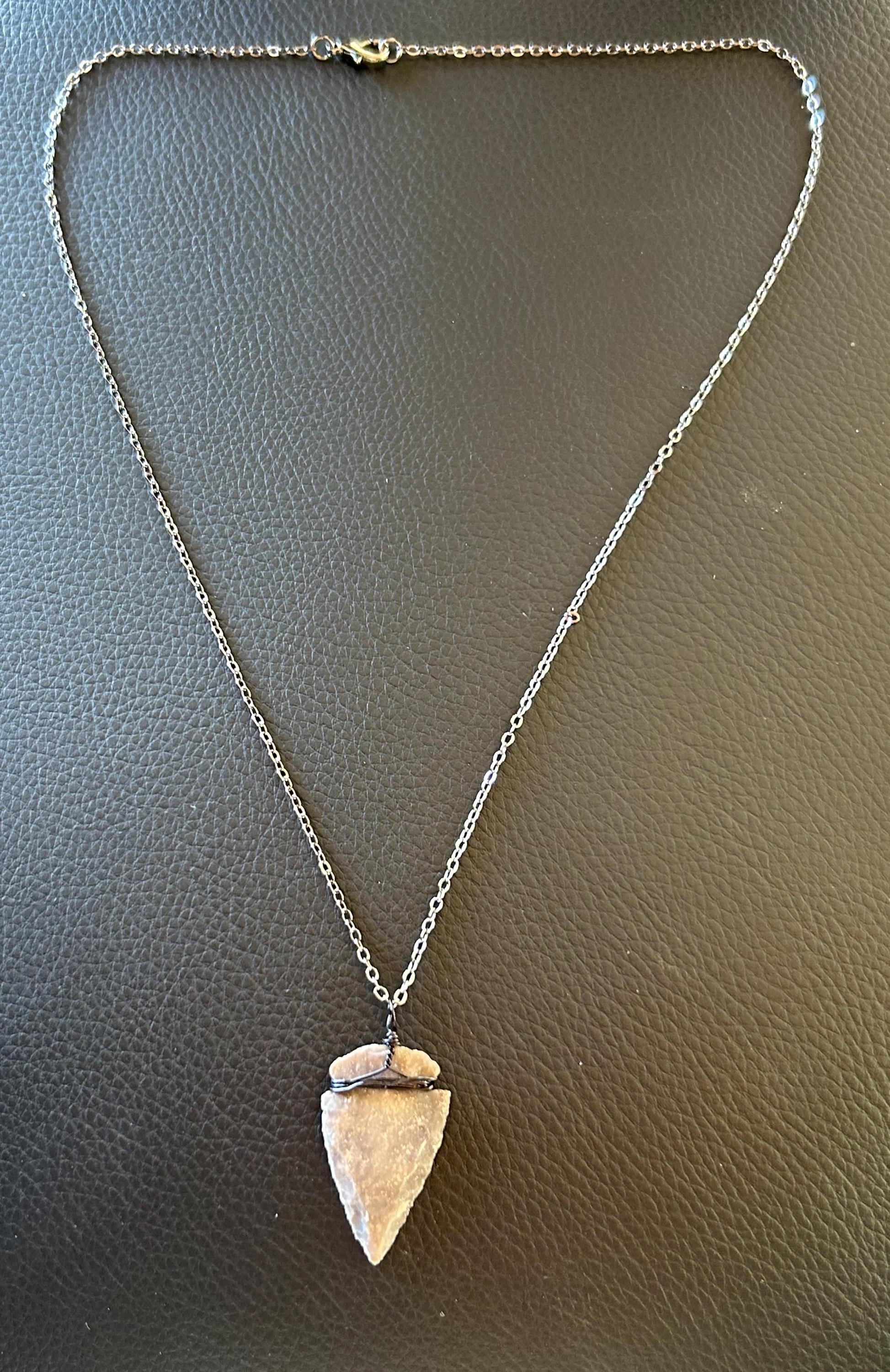 Arrowhead Necklace: Native American Inspired Jewelry