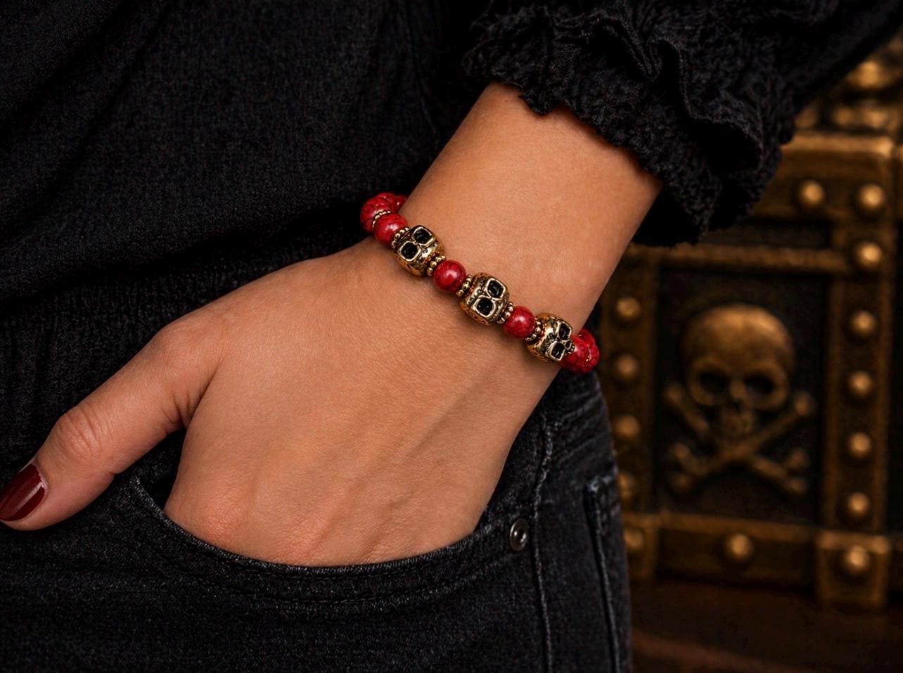 Red Marbled Skull Bracelet: Pirate Gothic Beaded Jewelry