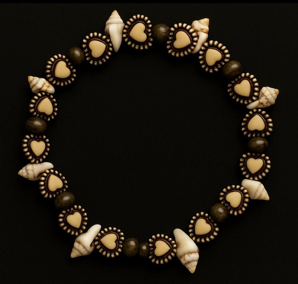Seashell Beaded Bracelet: Beach Bliss Hearts and Shells